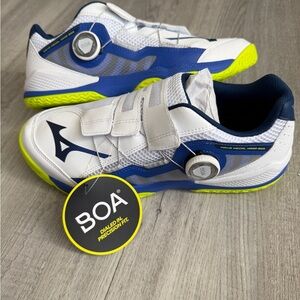 MIZUNO Wave Medal Wrap Boa 81GA2672 01 White Blue Width 2E Table Tennis Shoes